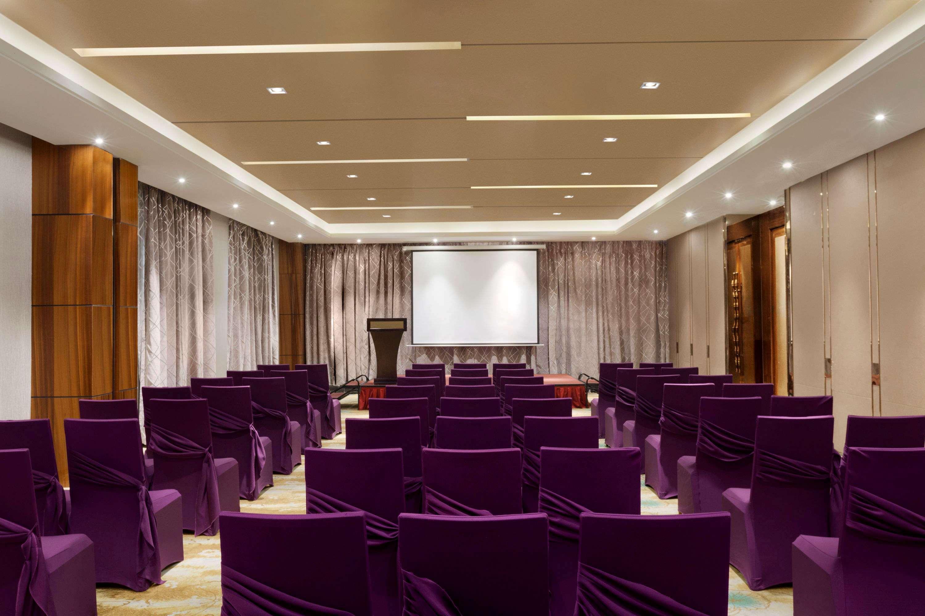 Ramada Foshan Hotel Kültér fotó