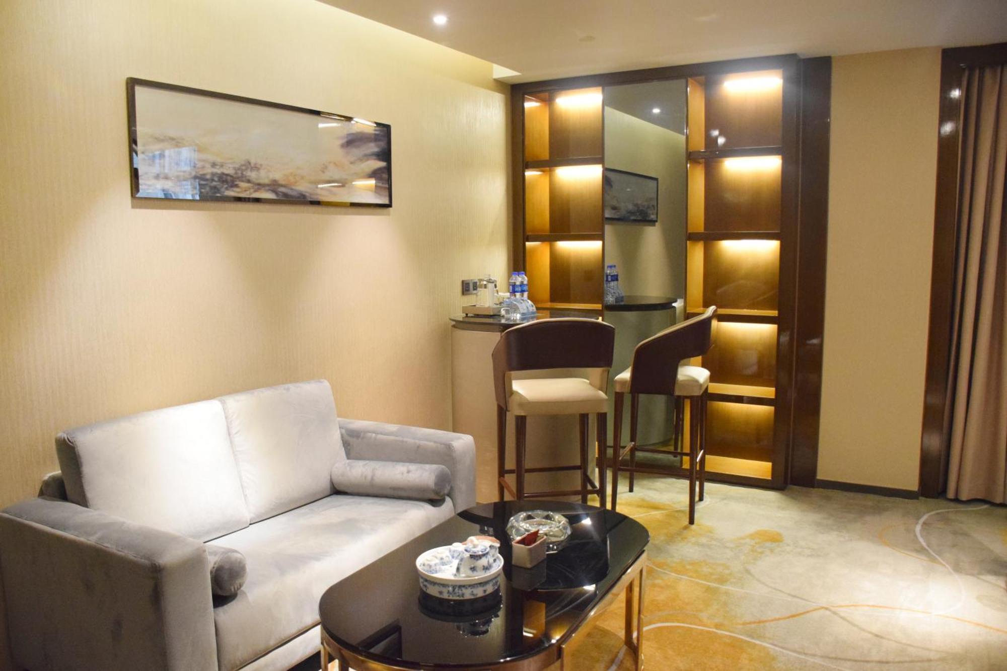 Ramada Foshan Hotel Kültér fotó