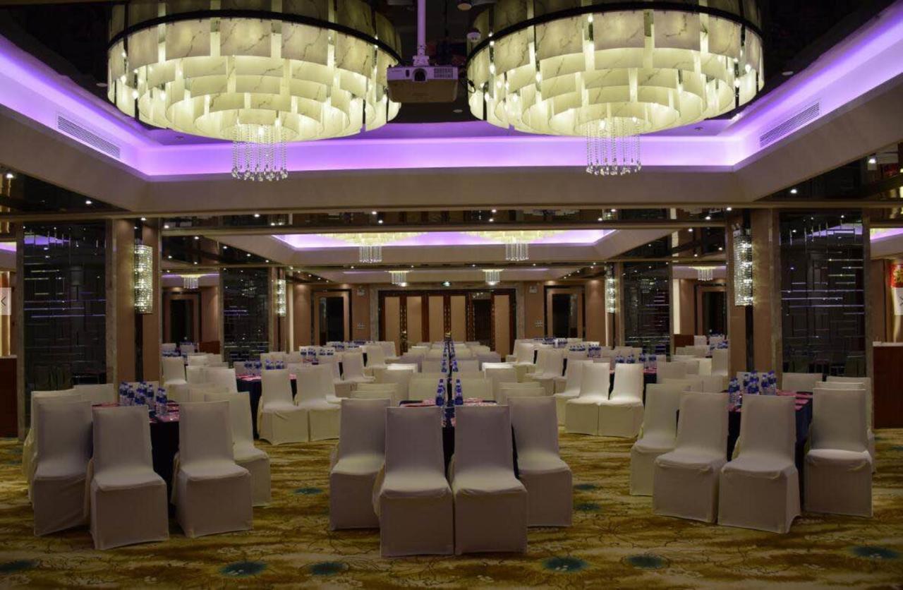 Ramada Foshan Hotel Kültér fotó